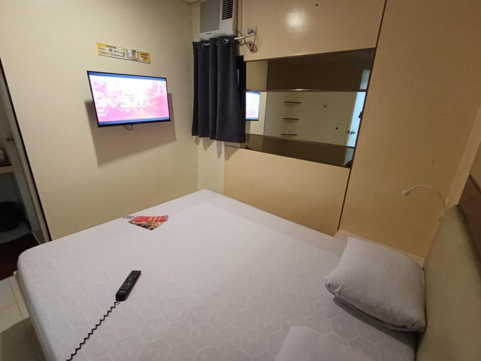 Hotel Sogo Quirino Manilla Buitenkant foto